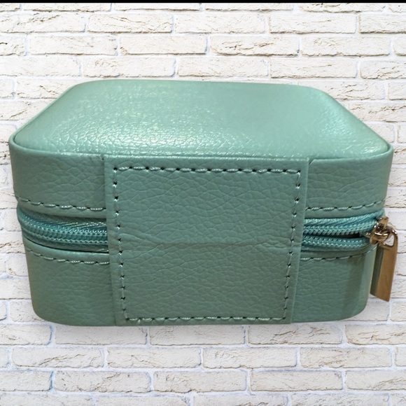 Like New Teal Jewelry Box with Mirror - Customizable - Picture 7 of 9